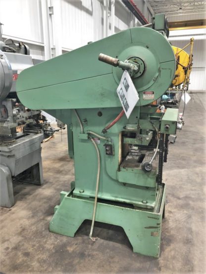 32 Ton Minster Press • Used Minster B1-32 Press - Image 3
