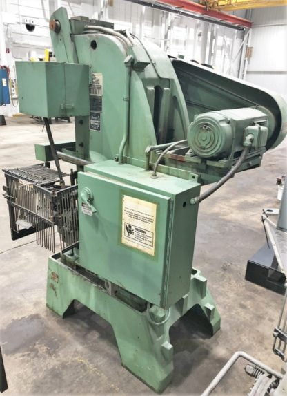 32 Ton Minster Press • Used Minster B1-32 Press - Image 4
