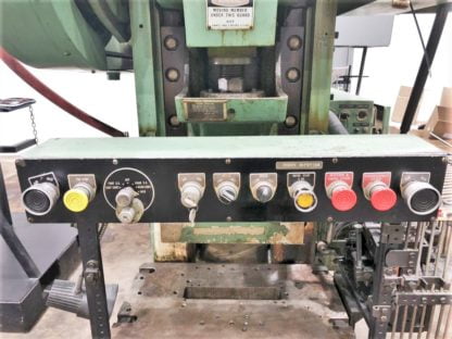 32 Ton Minster Press • Used Minster B1-32 Press - Image 6
