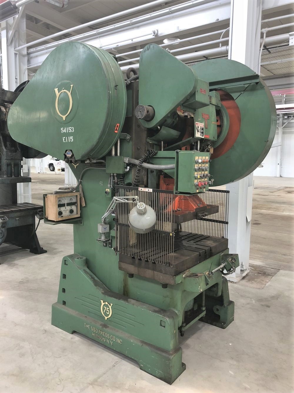 75 Ton V and O Press • Used V and O 75ST Press - Image 2