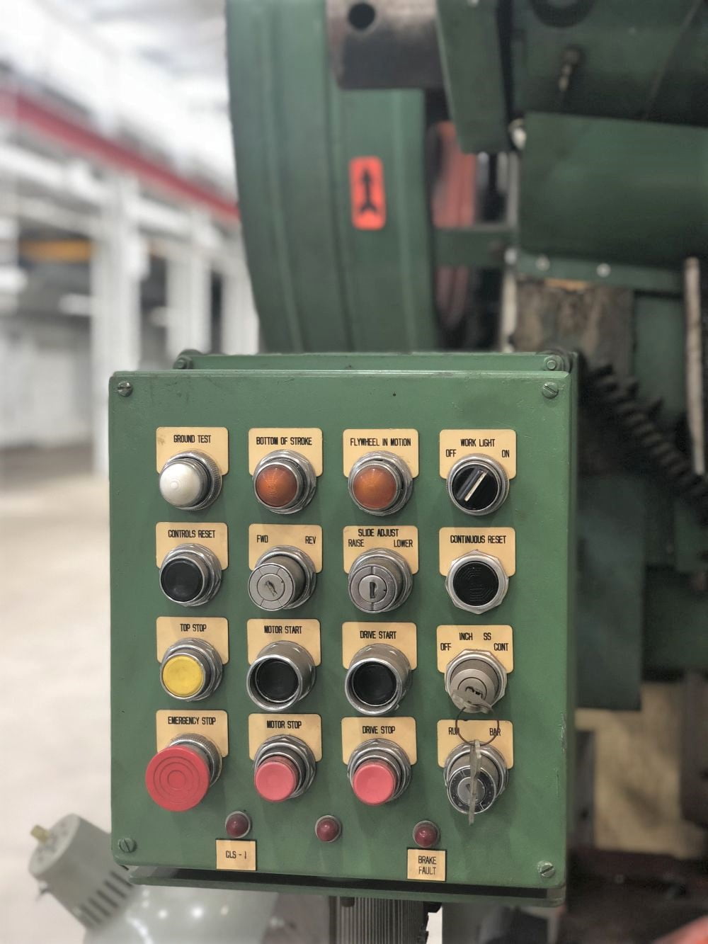 75 Ton V and O Press • Used V and O 75ST Press - Image 8