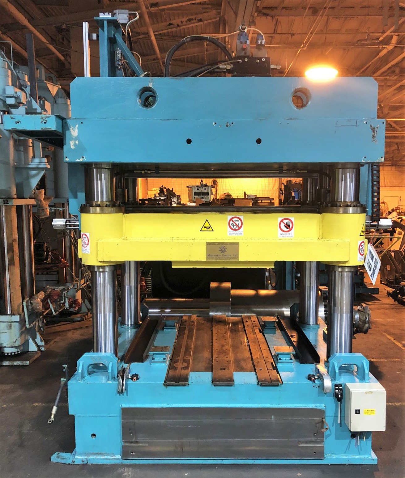 400 Ton Meccanica Beretta Press • Used Meccanica Beretta 4-Post Type Press - Image 5