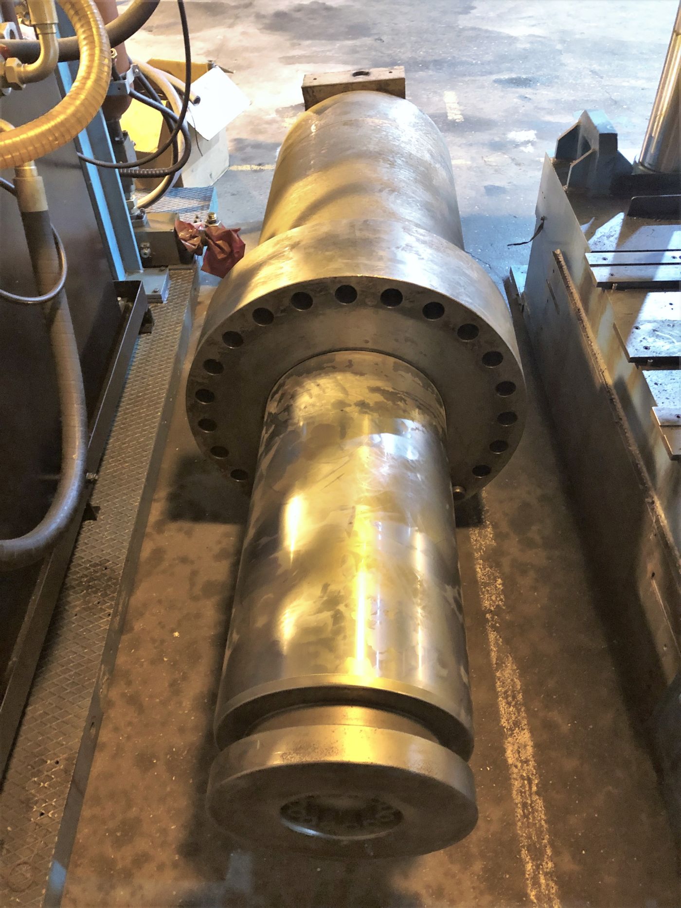 400 Ton Meccanica Beretta Press • Used Meccanica Beretta 4-Post Type Press - Image 15