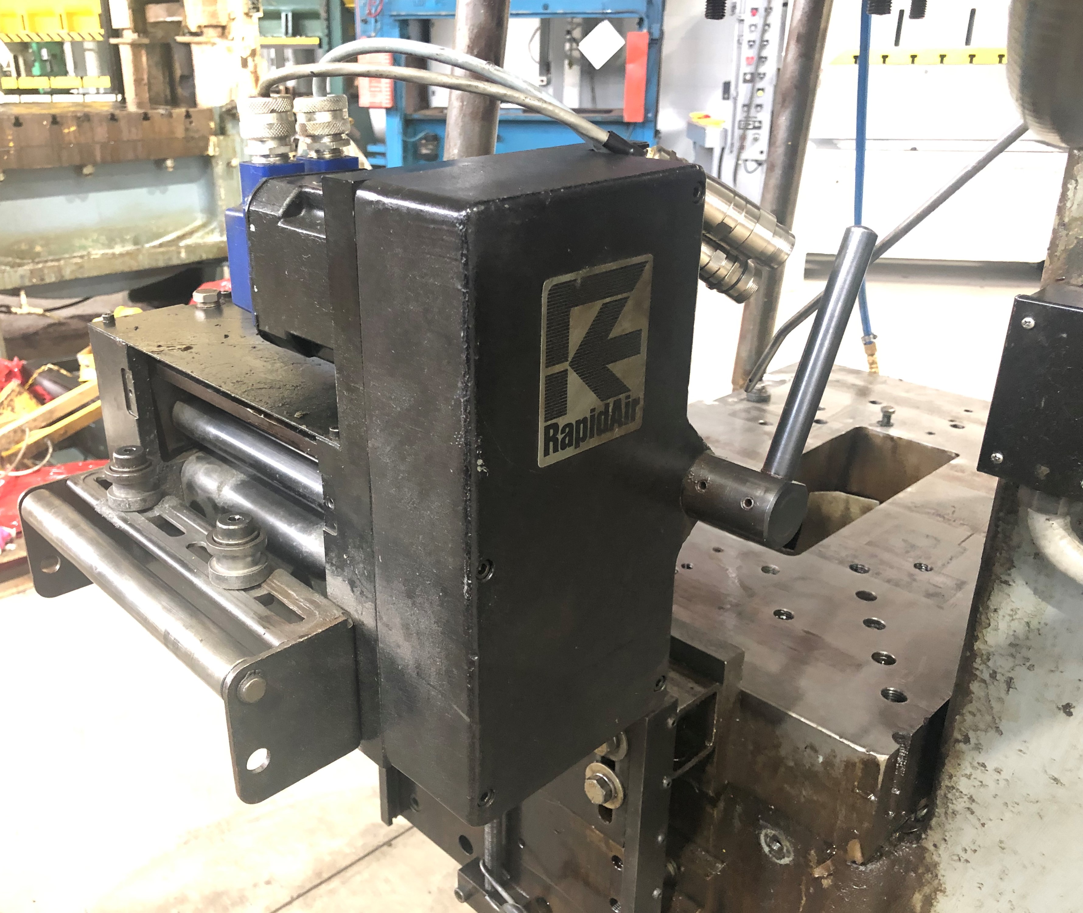 8 Wide X 140 Rapid Air Cj Servo Feed Press Feeds Used Rapid