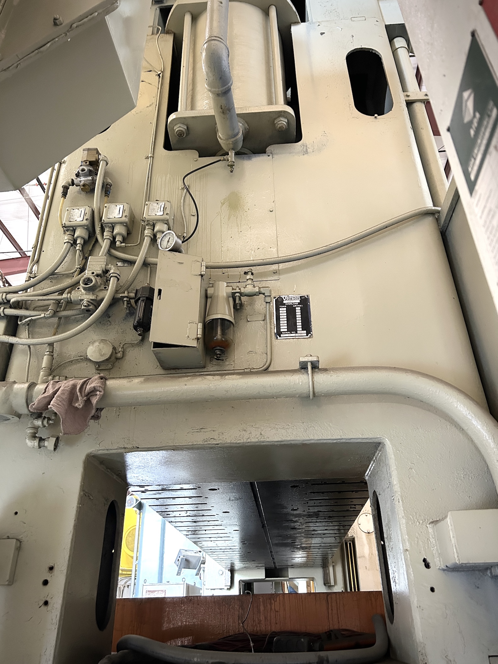 300 Ton Verson Press • Used Verson S2-300-156-42T Press - Image 5