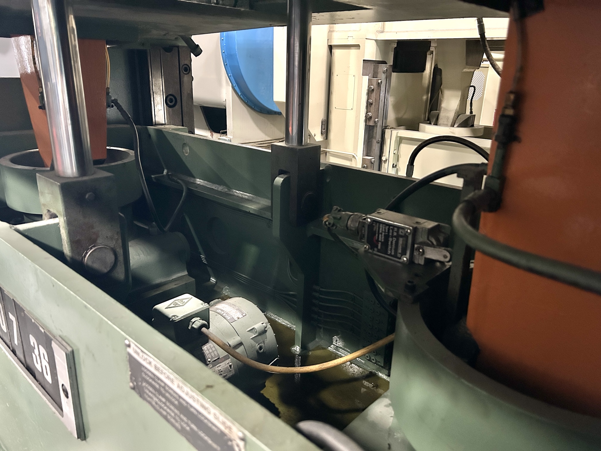 275 Ton Niagara Press • Used Niagara BP2-250-72-36 Press - Image 10