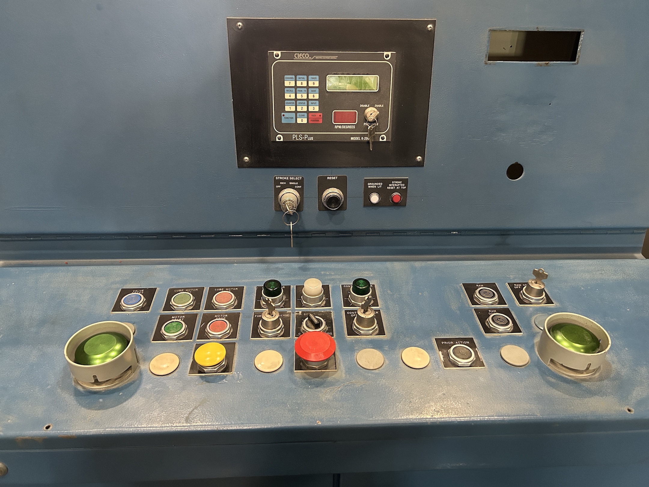 275 Ton Niagara Press • Used Niagara BP2-250-72-36 Press - Image 13