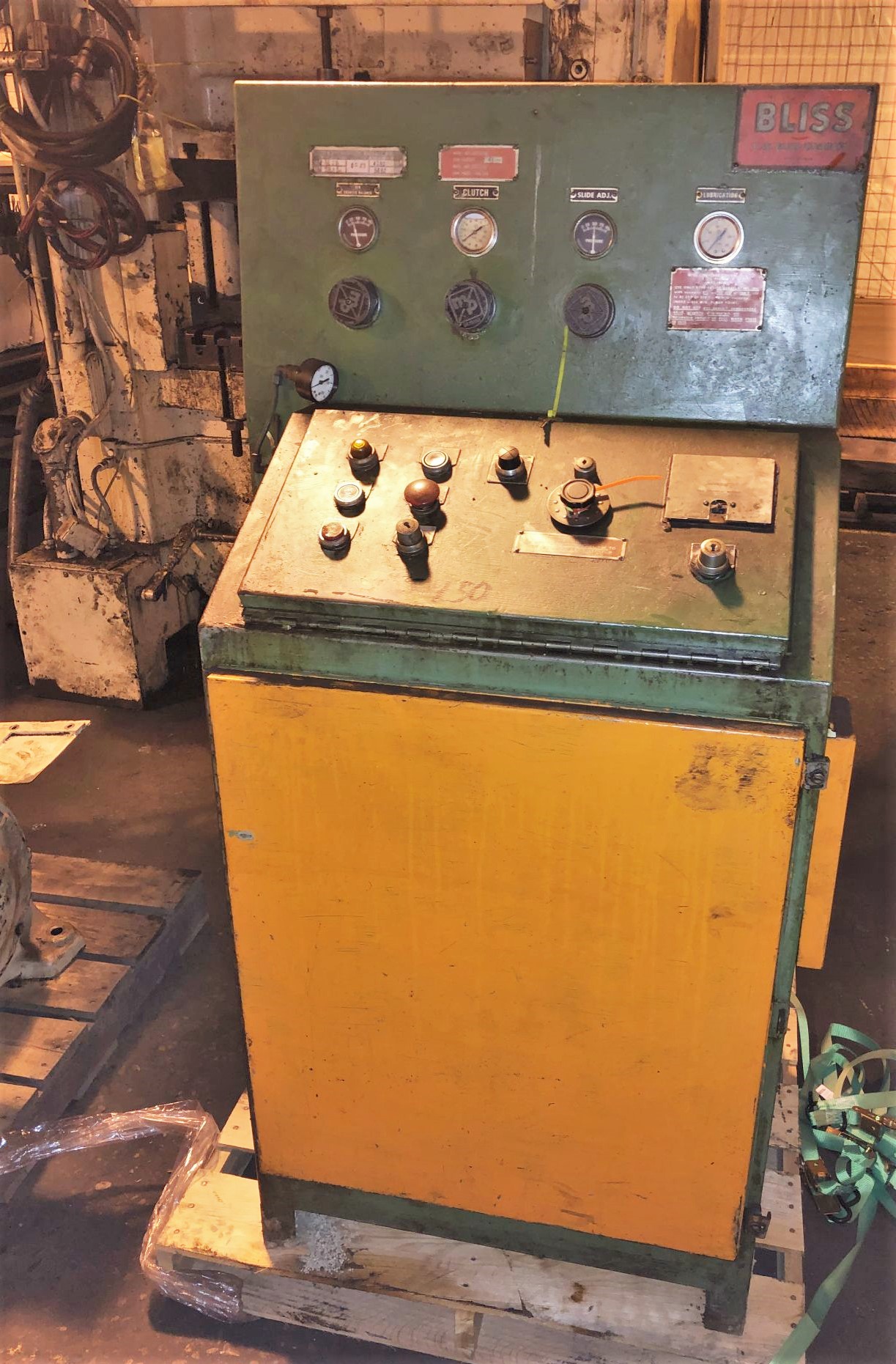 200 Ton Bliss Press • Used Bliss HP2-200-42-36 Press - Image 7