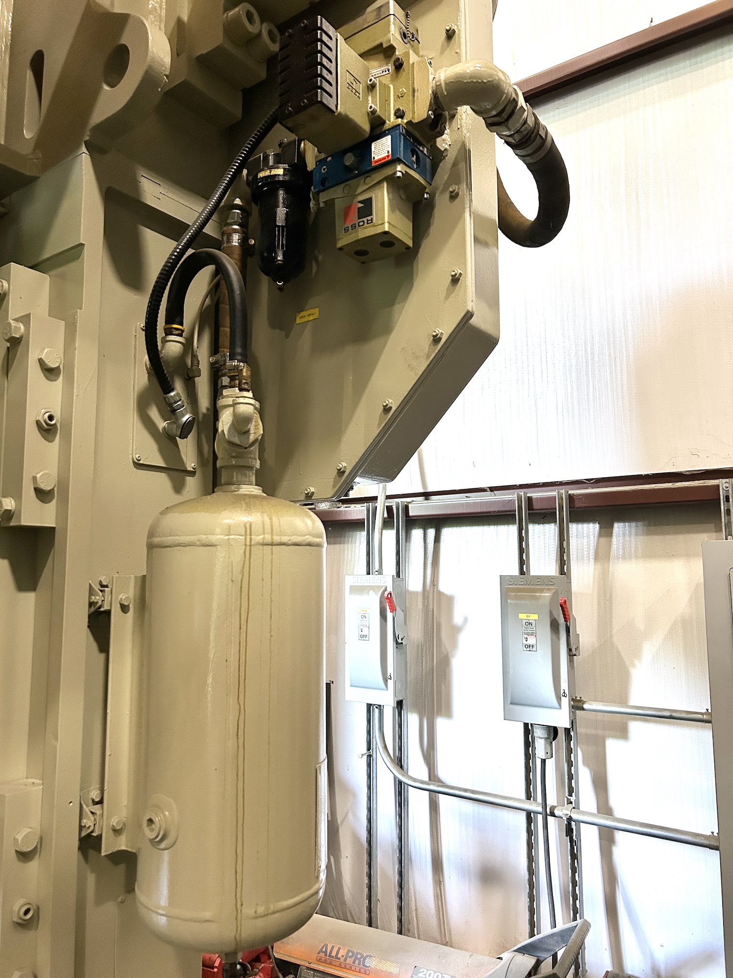250 Ton Blow Press • Used Blow SC2-250-60-36 Press - Image 9