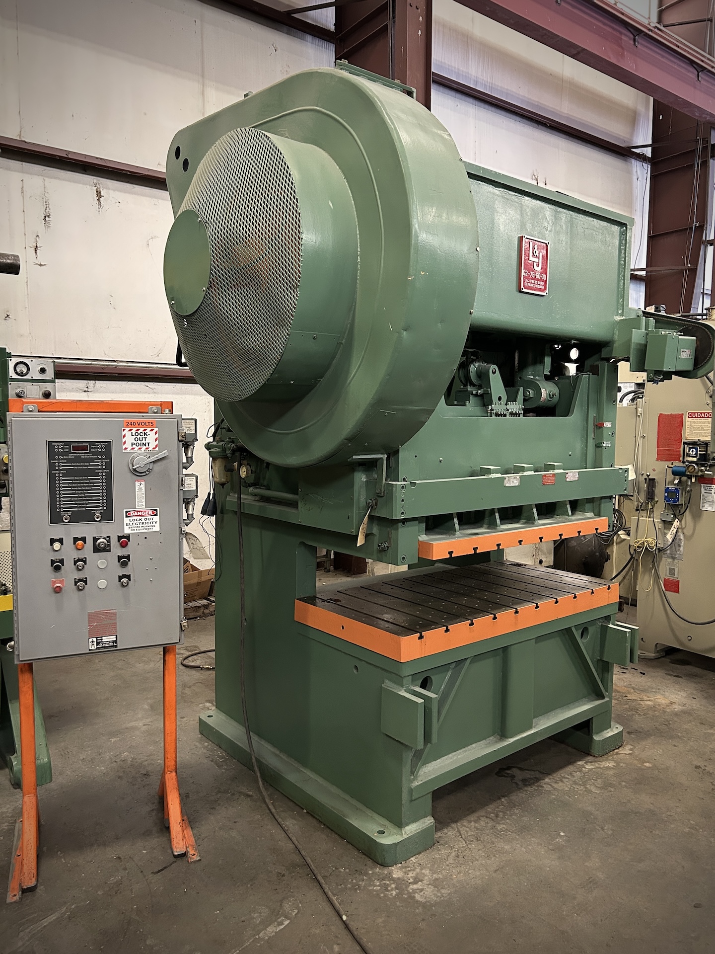 75 Ton L and J Press • Used L and J G2-75-60 Press