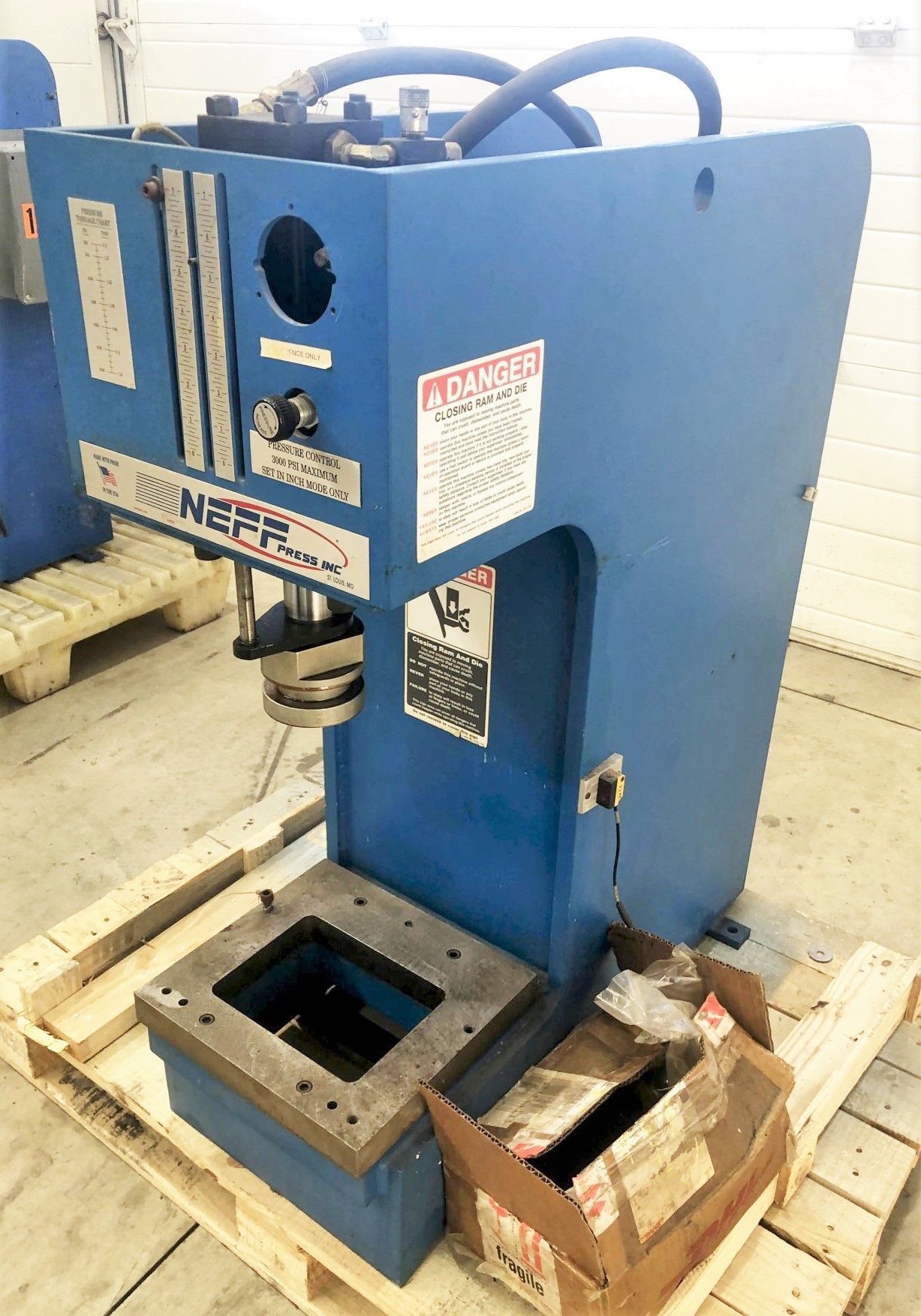 7 Ton Neff Press • Used Neff D7 Press - Image 2