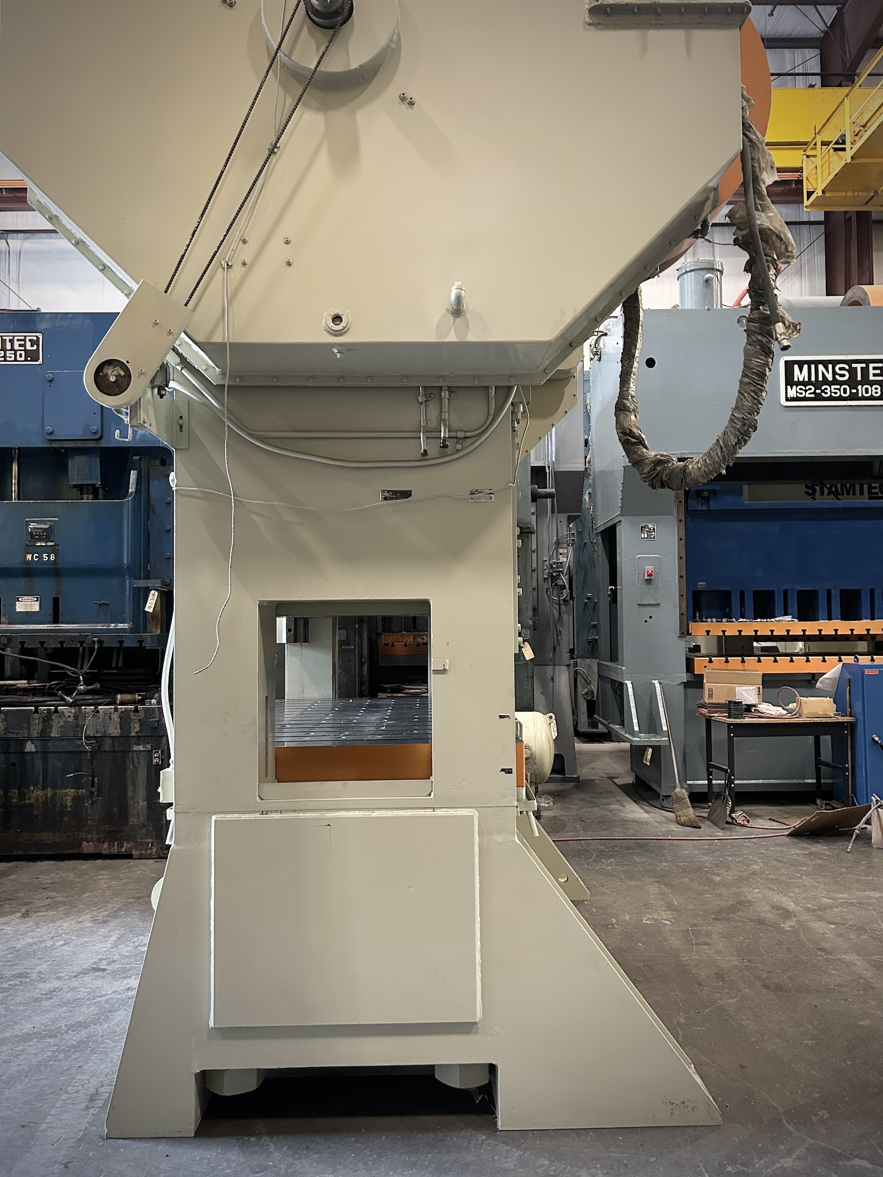 400 Ton Blow Press • Used Blow SD-400-84-54 Press - Image 6