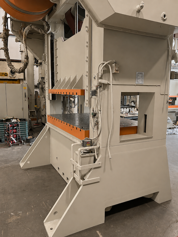 400 Ton Blow Press • Used Blow SD-400-84-54 Press - Image 7