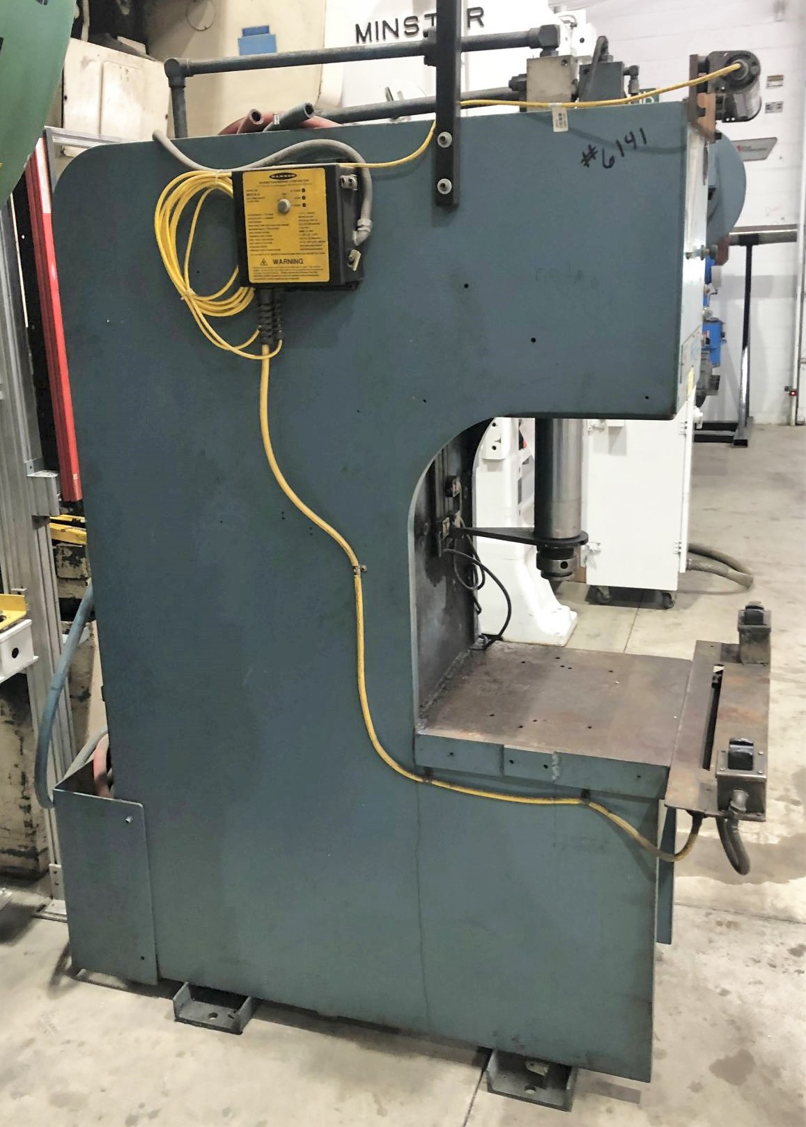 42 Ton Neff Press • Used Neff DF40-15M Press - Image 4