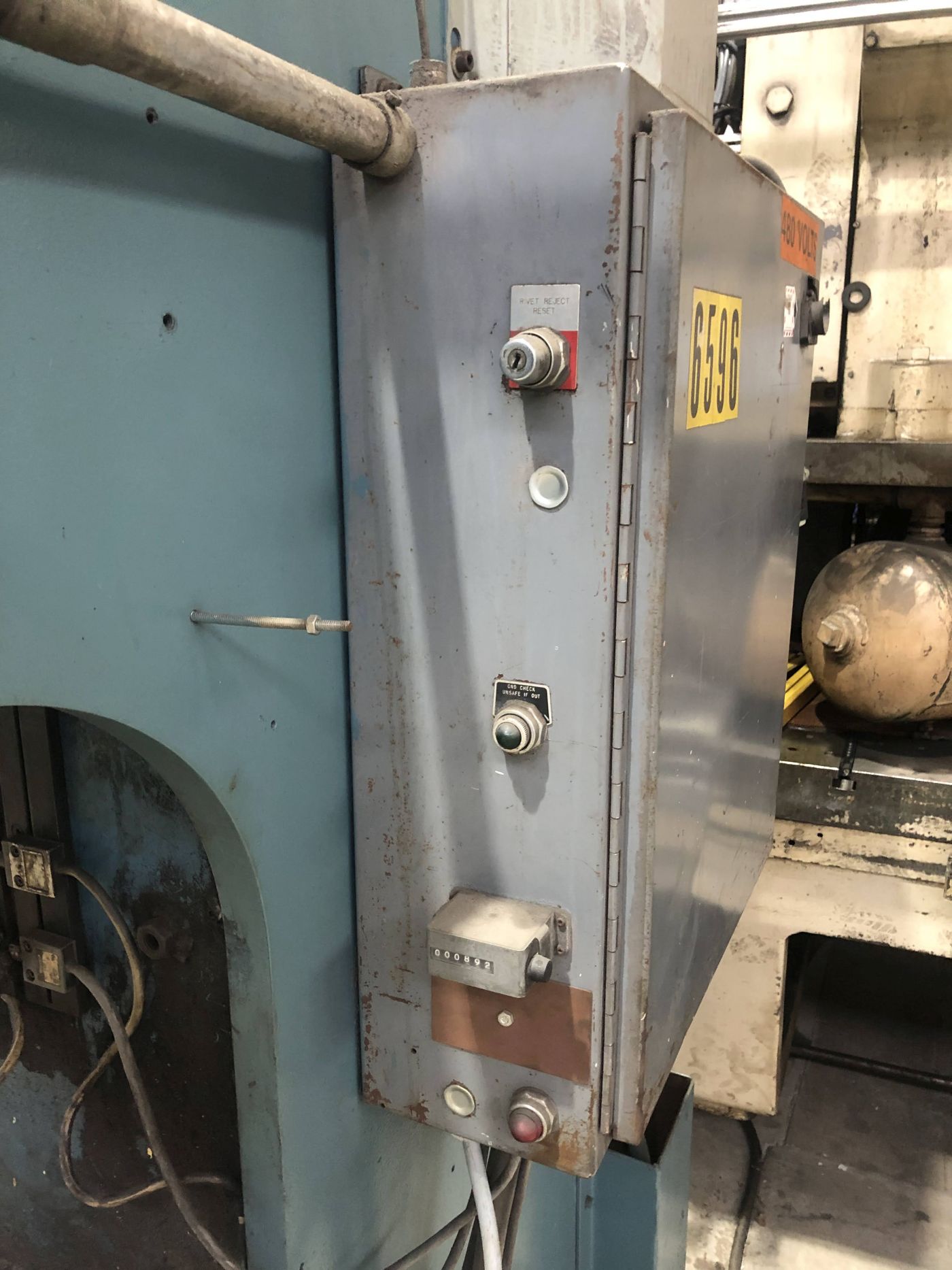 42 Ton Neff Press • Used Neff DF40-15M Press - Image 6