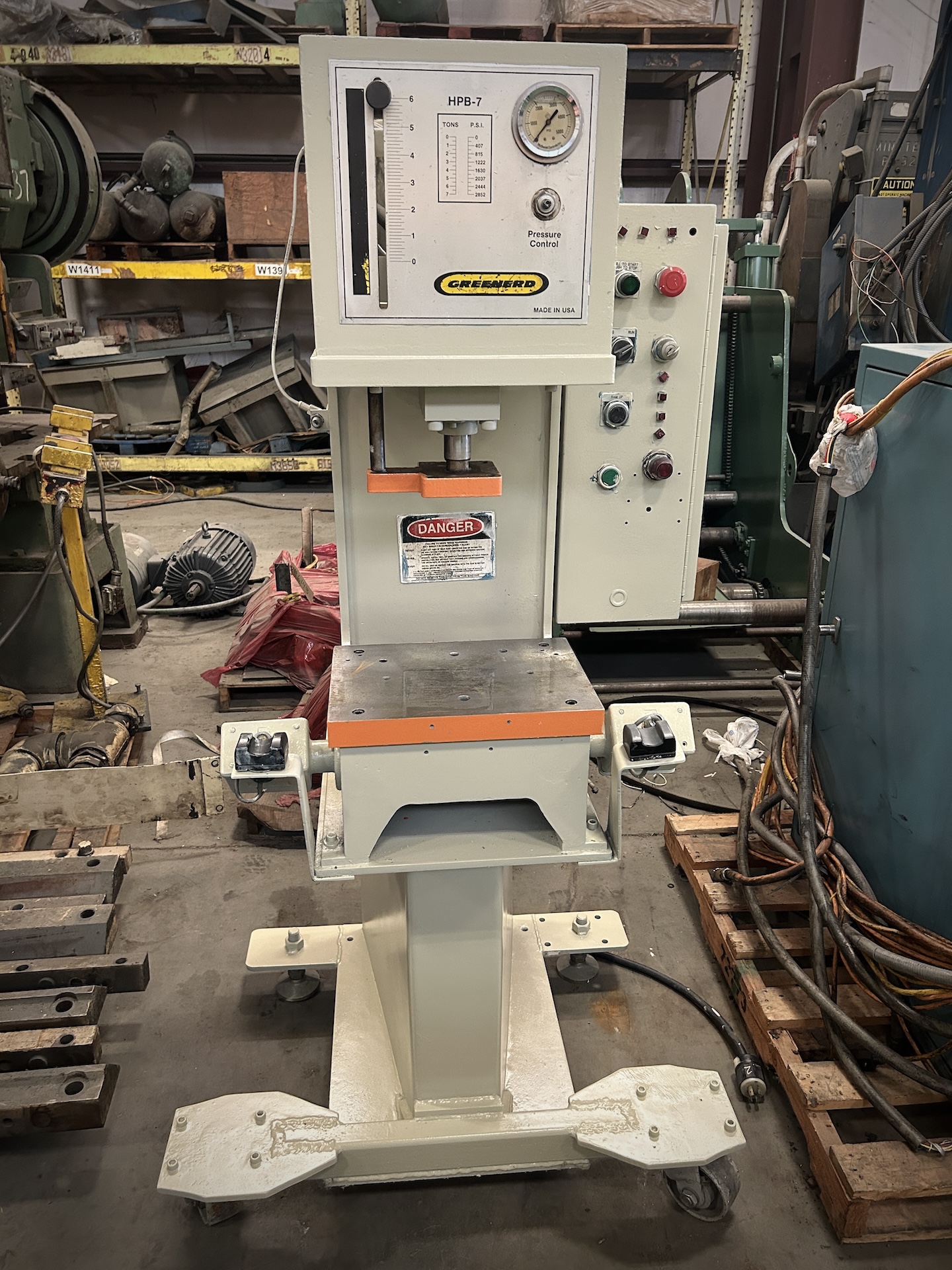 7 Ton Greenerd Press • Used Greenerd HPB-7 Press - Image 2