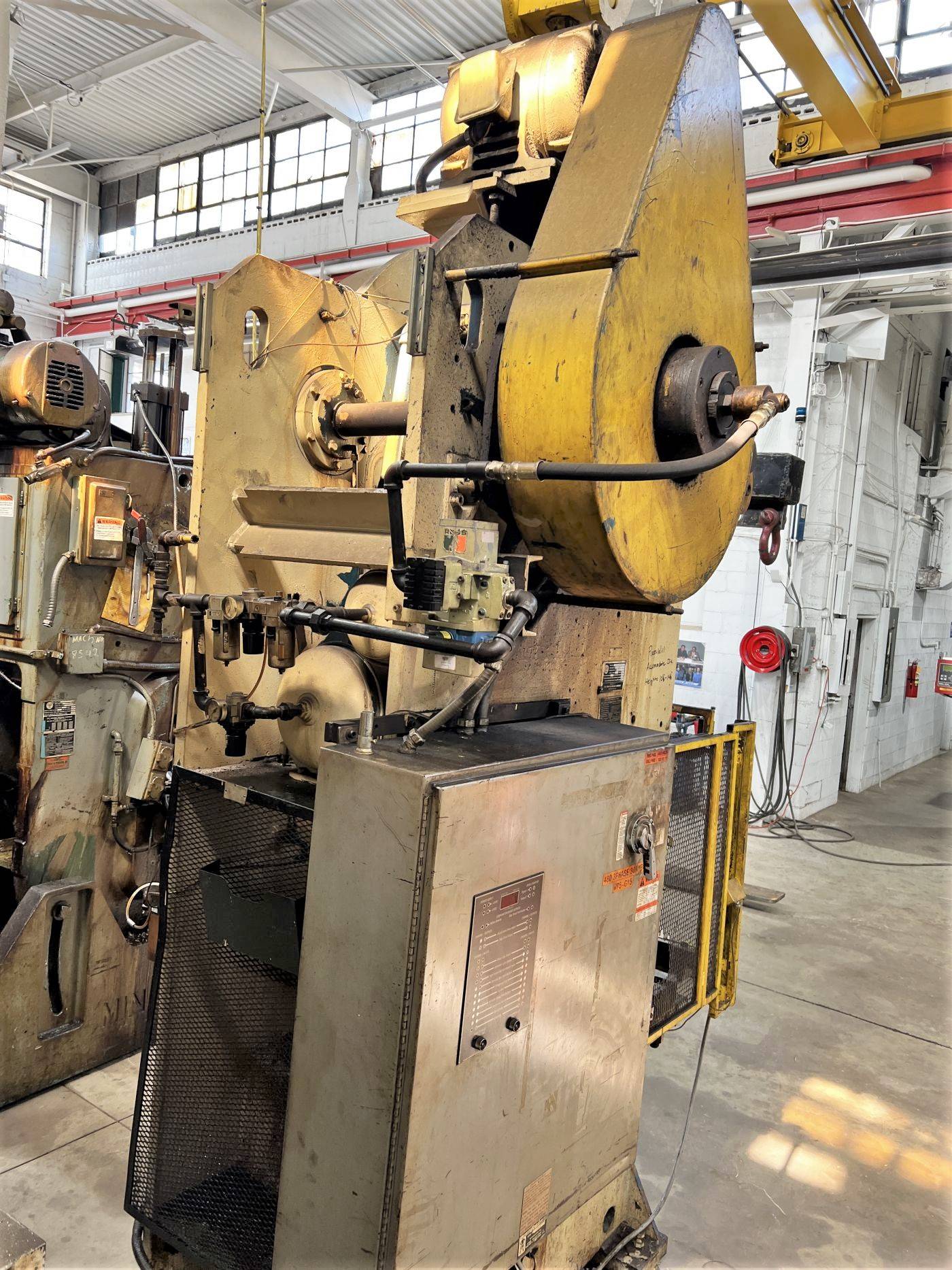 75 Ton Minster Press • Used Minster G1-75 Press - Image 4
