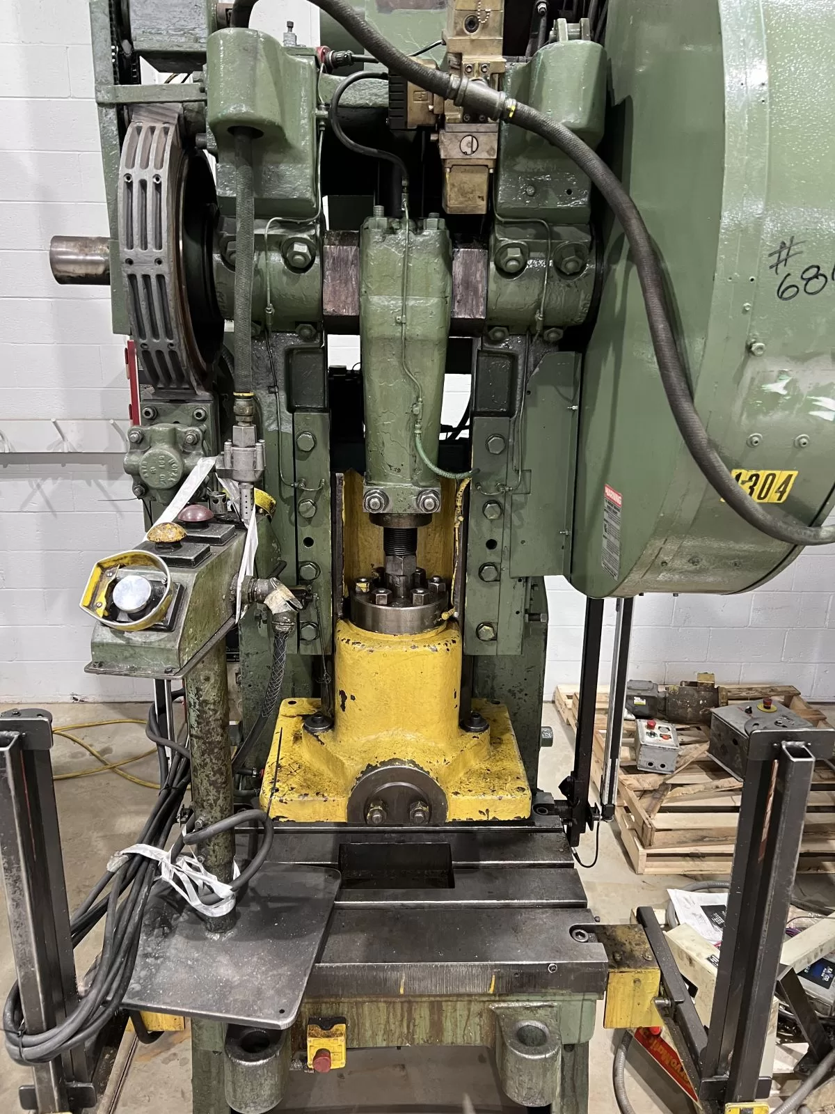 60 Ton Brown Boggs Press • Used Brown Boggs 17LW Press - Image 8