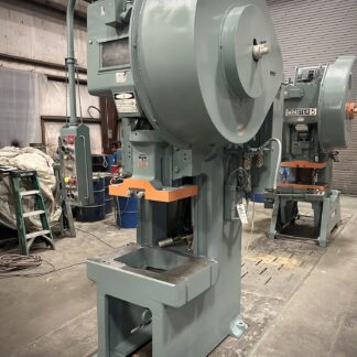 60 Ton Minster Press • Used Minster #70-4 Press