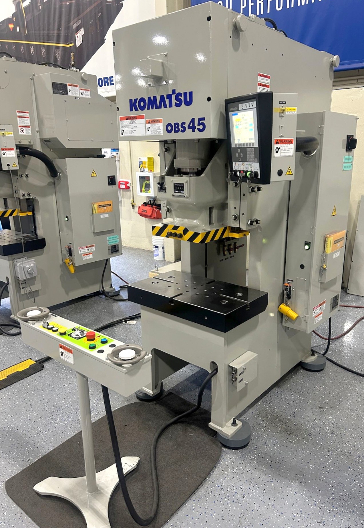 50 Ton Komatsu Press • New Komatsu OBS45-H Press