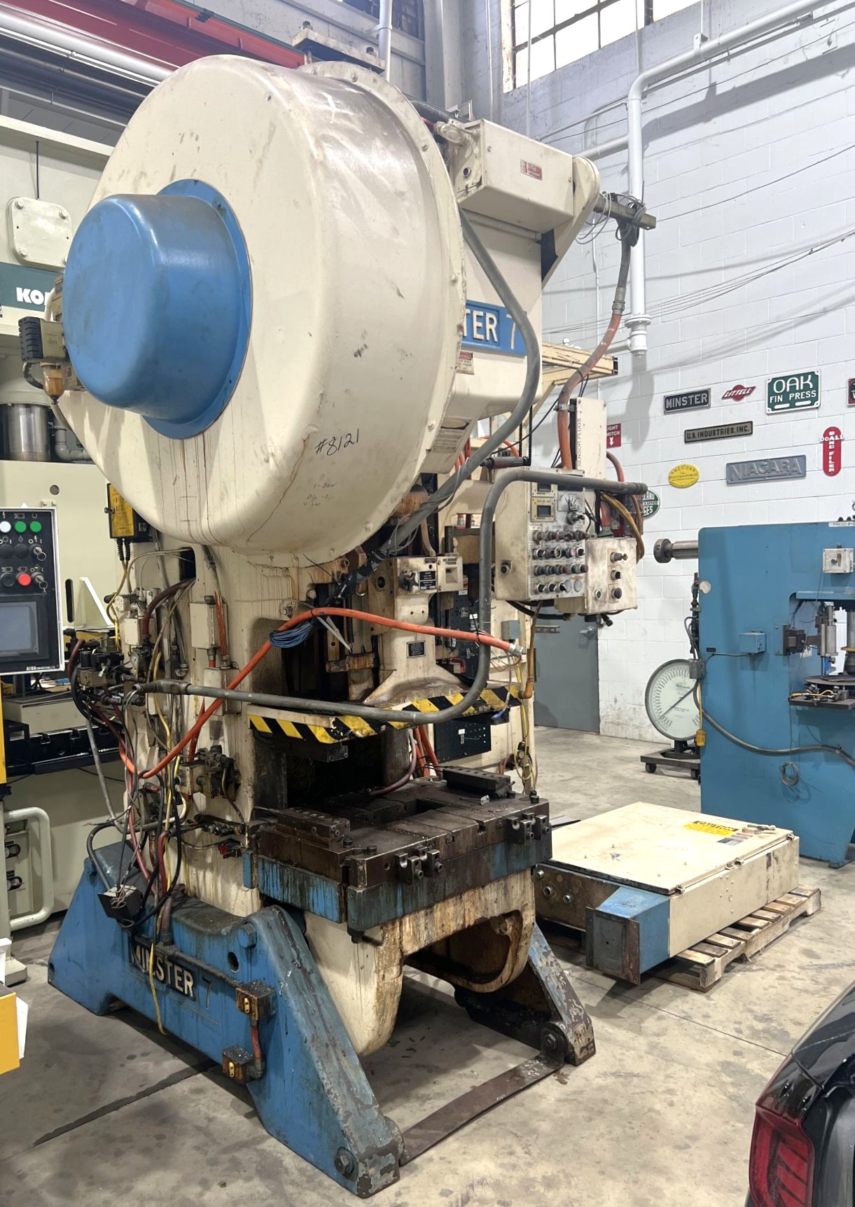 75 Ton Minster Press • Used Minster #7 Press - Image 3