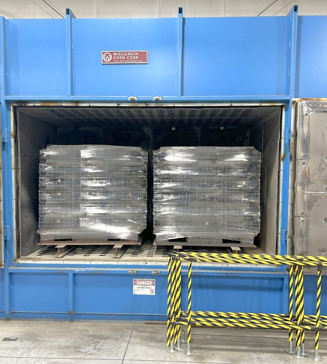 1,000 Degrees F Wisconsin Oven Corp. Batch Oven - Image 3