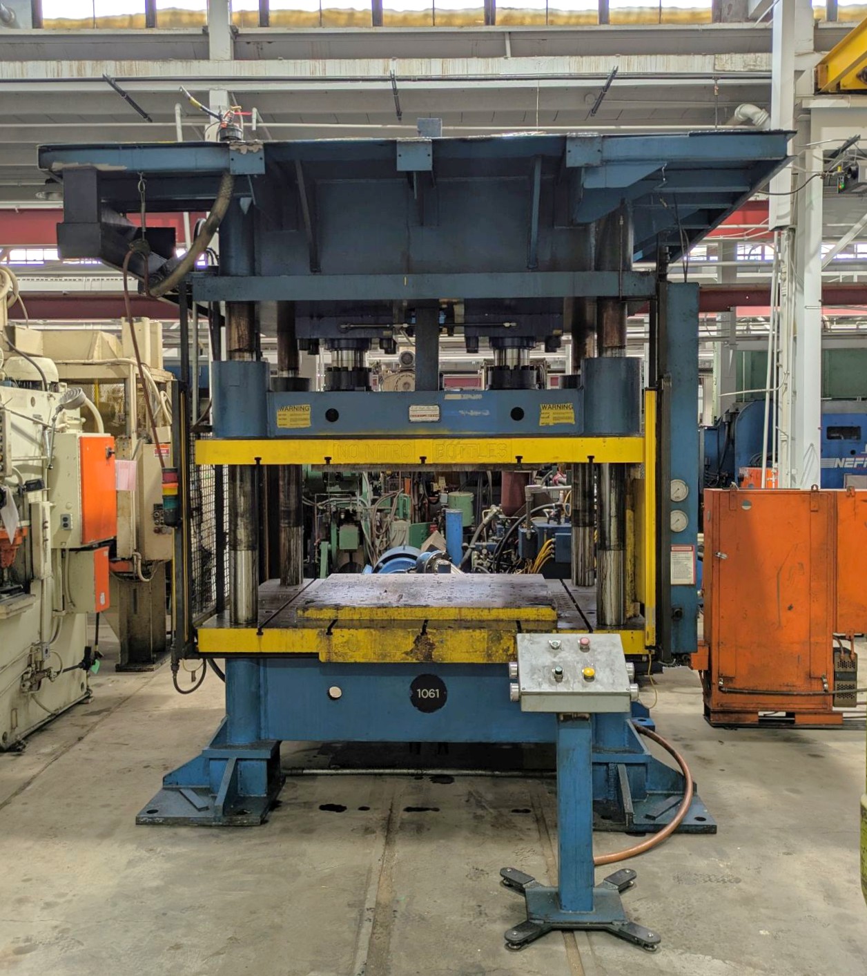 300 Ton Doyle Press • Used Doyle HDP-300-100-4570-20-LT-PLC Press - Image 2