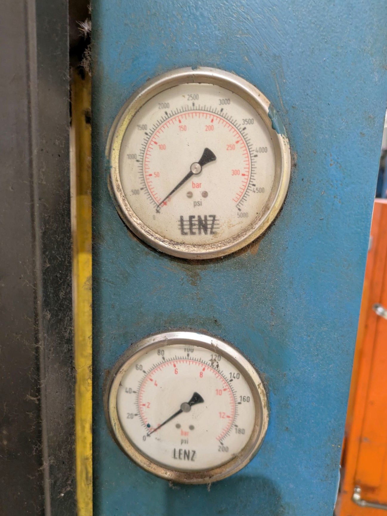 300 Ton Doyle Press • Used Doyle HDP-300-100-4570-20-LT-PLC Press - Image 14