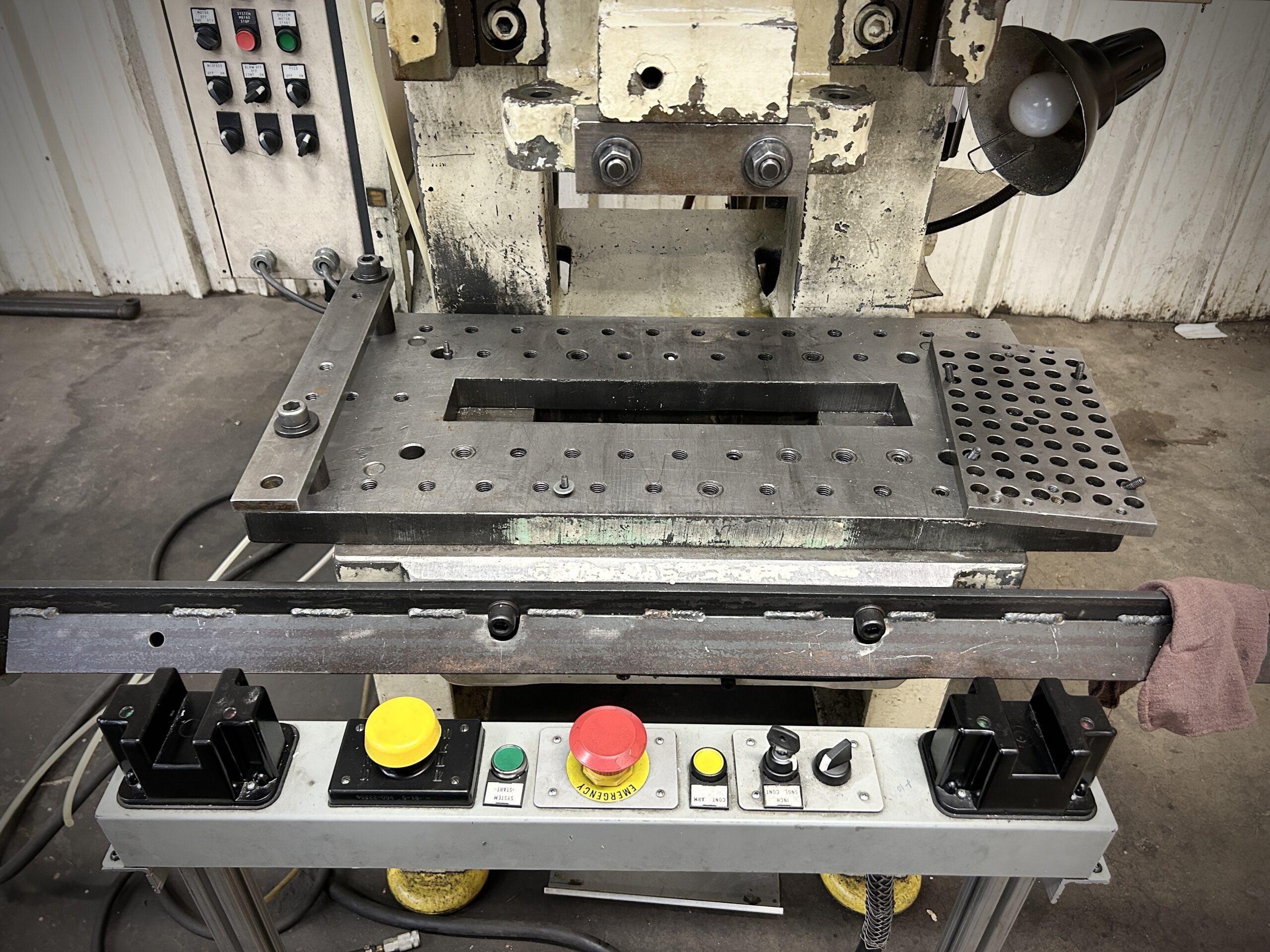 32 Ton Minster Press • Used Minster #4 Press - Image 6