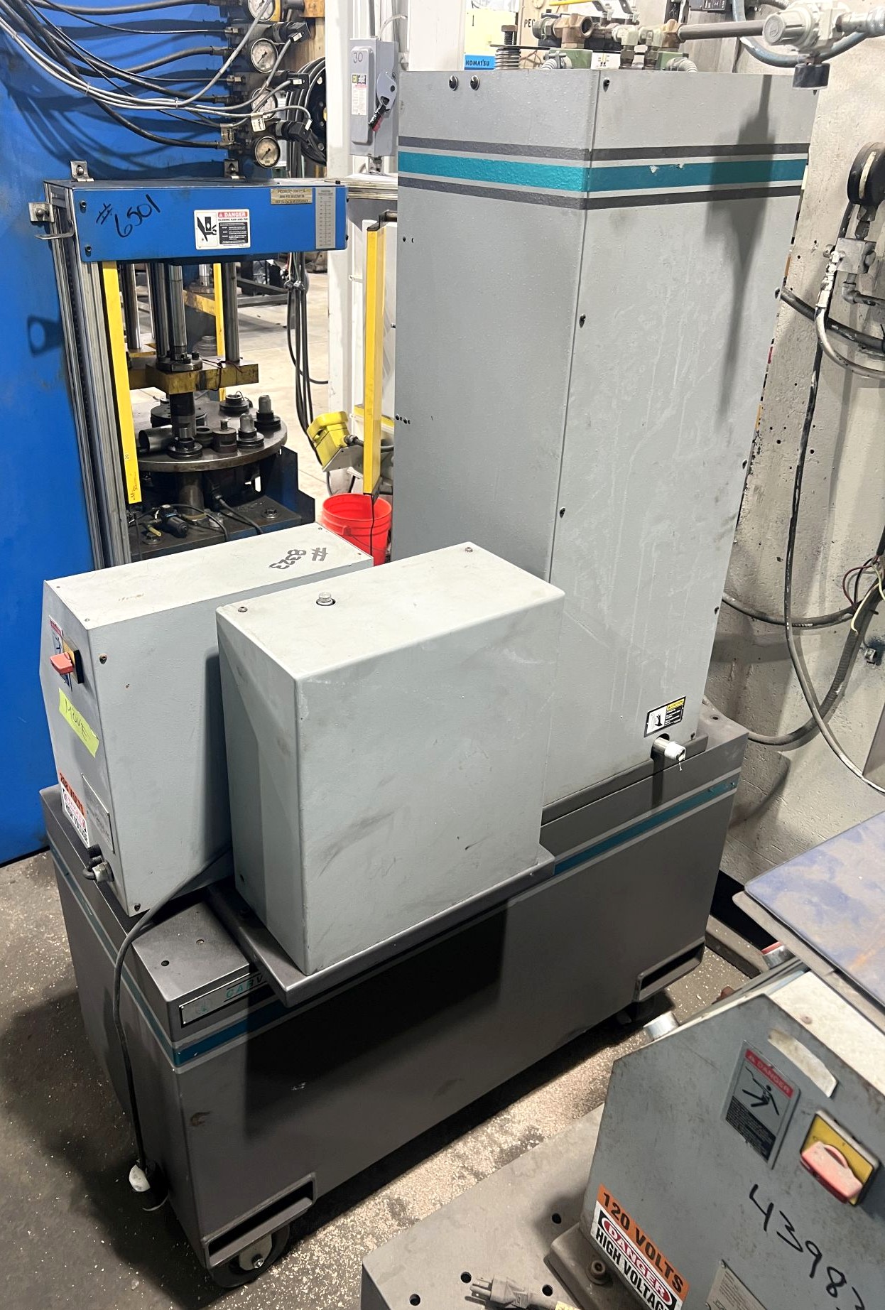25 Ton Carver Press • Used Carver 3891.2PR1A00 Press - Image 4