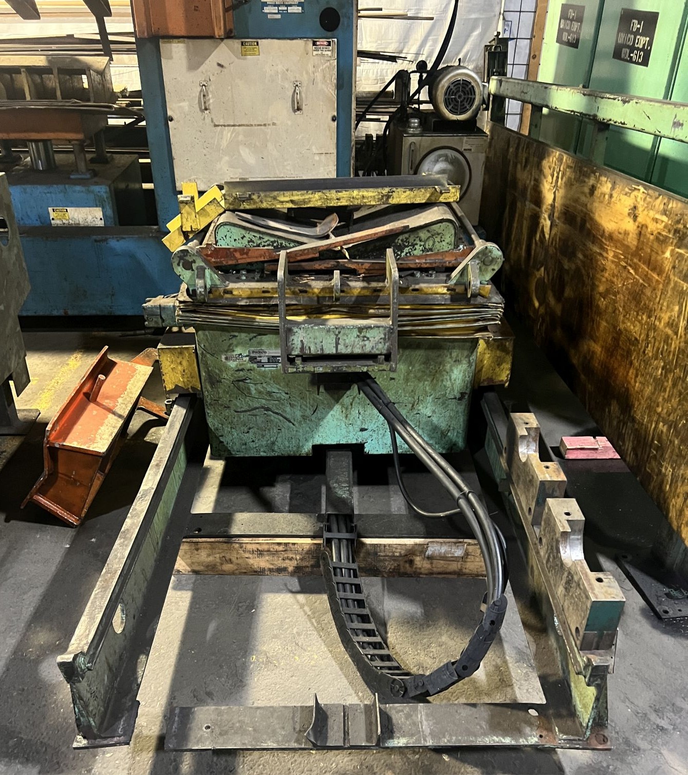 25,000 lbs. x 36" Wide x .105" Perfecto Servo Feedline with Shear Cut-Off - Image 17