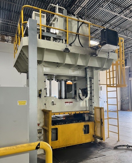 250 Ton Simpac Press • Used Simpac PDH-250 Press - Image 2