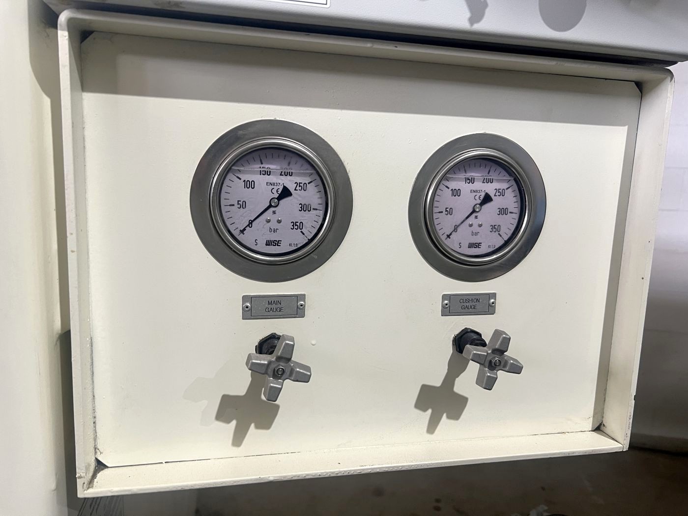 250 Ton Simpac Press • Used Simpac PDH-250 Press - Image 23