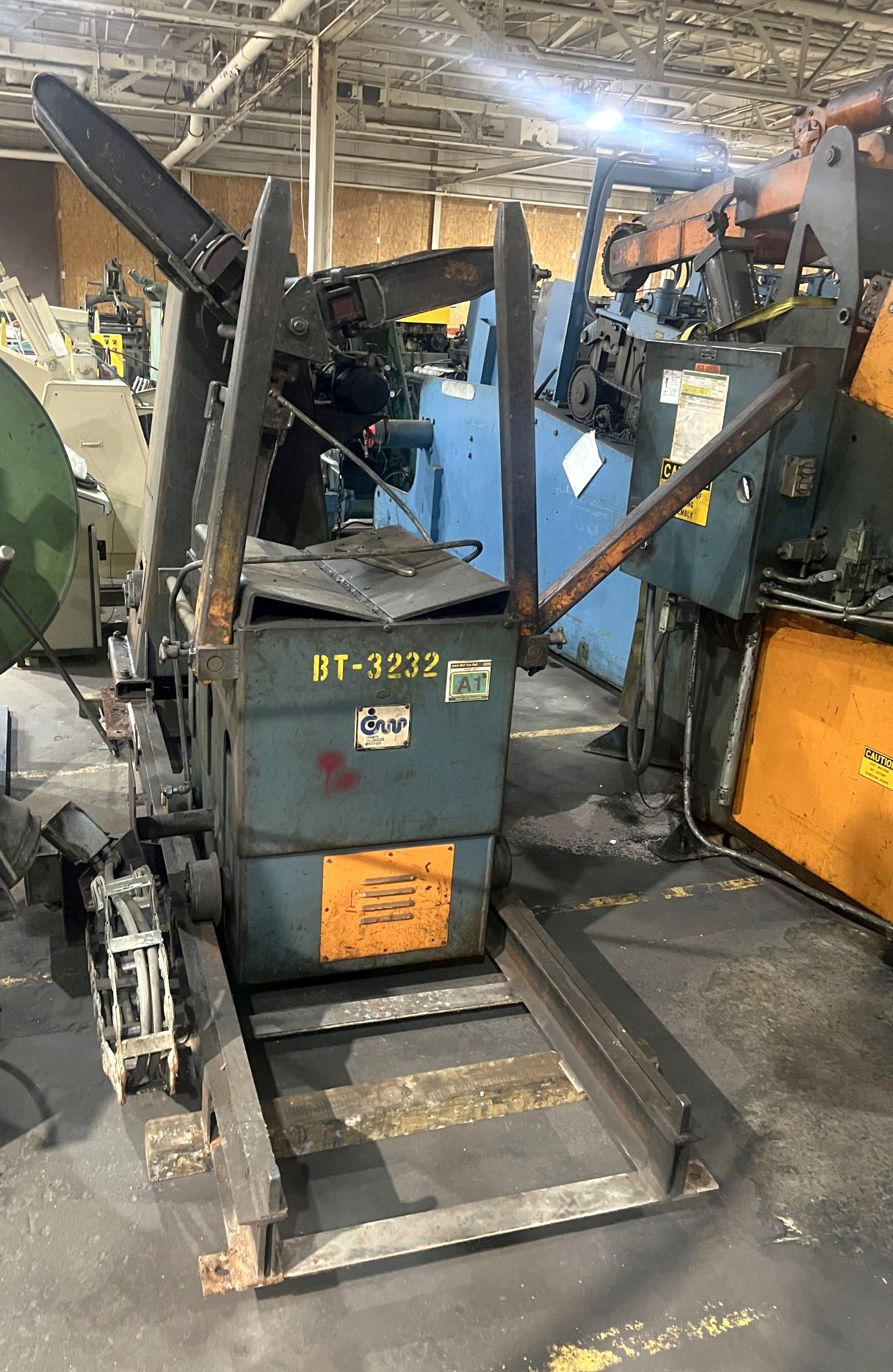 10,000 lbs. x 24" Wide CWP Reel & Straightener with Coil Car - Image 3