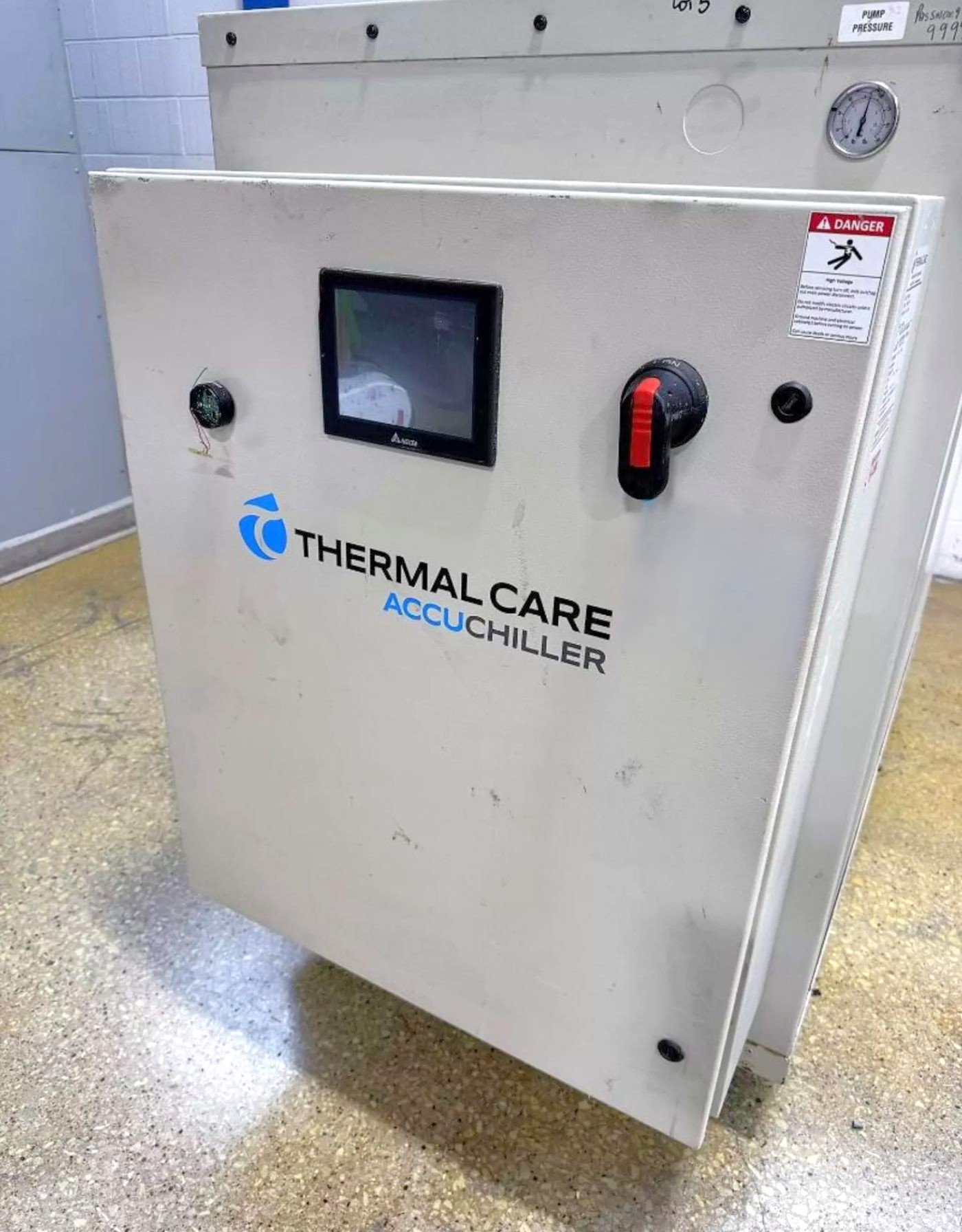 12 Ton Thermal Care NQ Series Portable & Packaged Industrial Chiller - Image 4