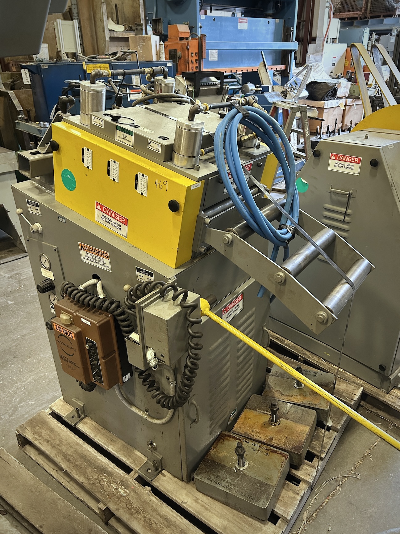 2,500 lbs. x 12" Wide x .125" COE Complete Servo Feedline - Image 7