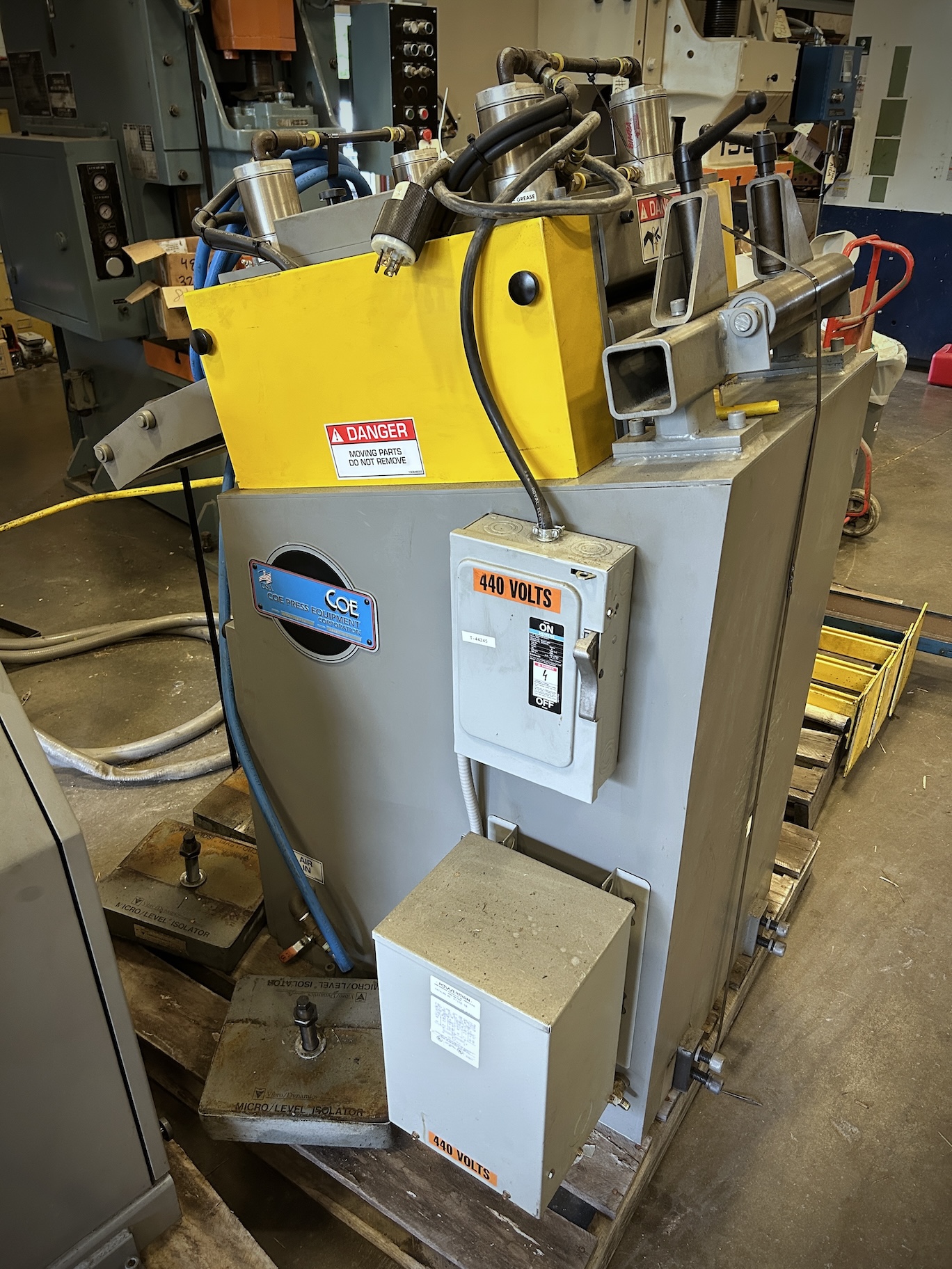 2,500 lbs. x 12" Wide x .125" COE Complete Servo Feedline - Image 8