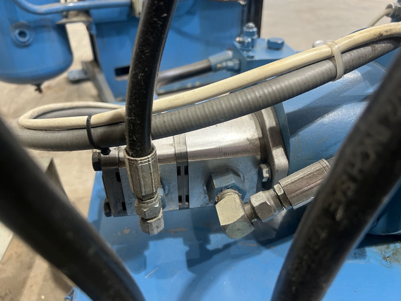 110 Ton Reliable Press • Used Reliable Custom Press - Image 19
