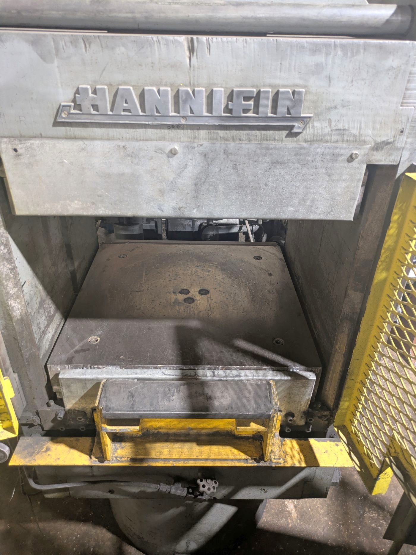 300 Ton Hannifin Press • Used Hannifin 20 INCH Press - Image 10