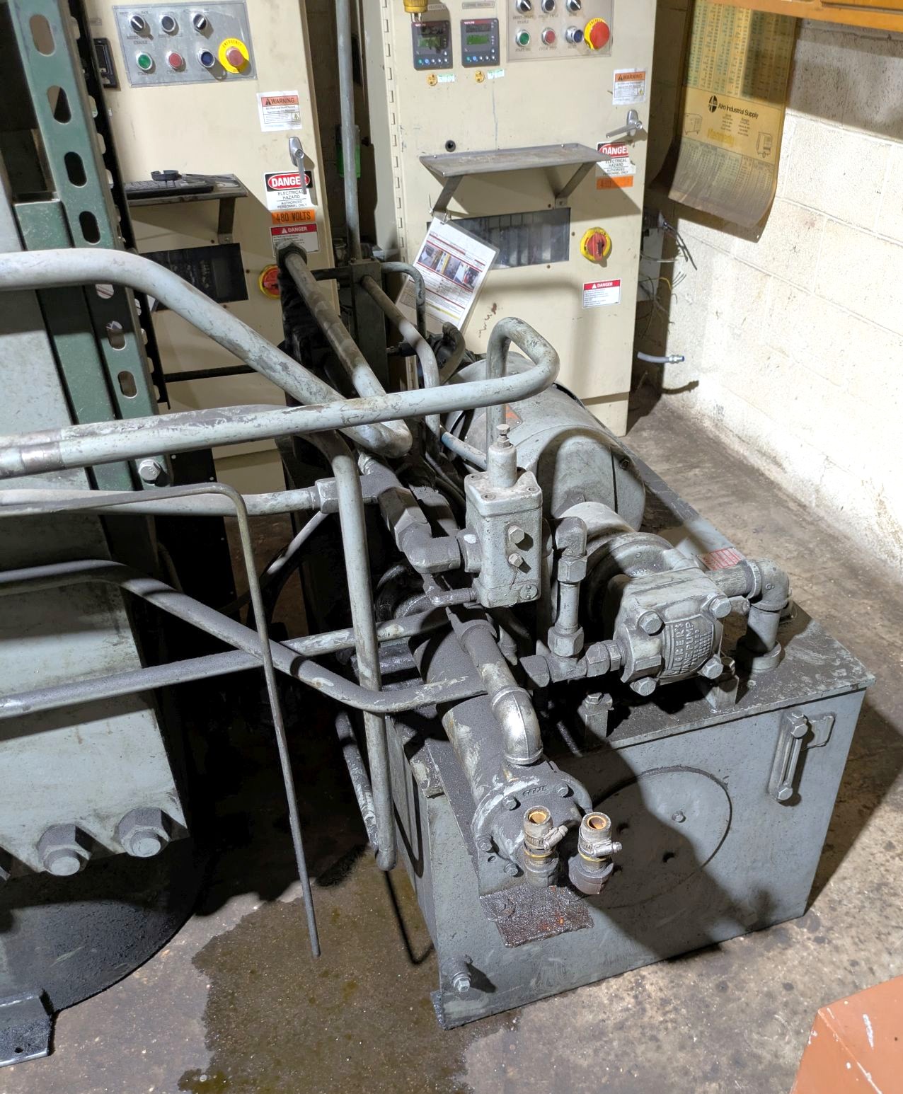 300 Ton Hannifin Press • Used Hannifin 20 INCH Press - Image 12