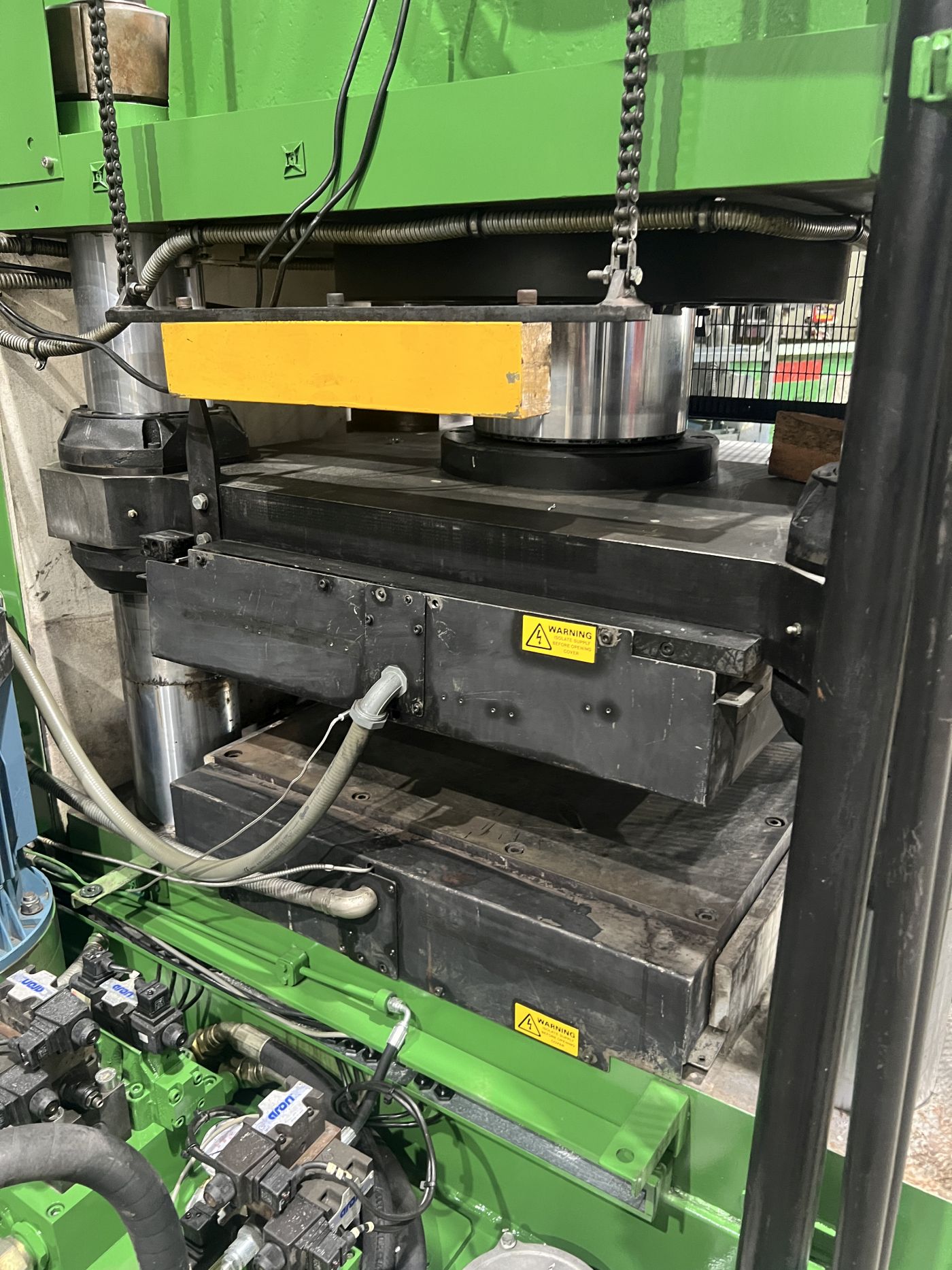 300 Ton BDC Press • Used BDC Single Ram Molding Press - Image 14